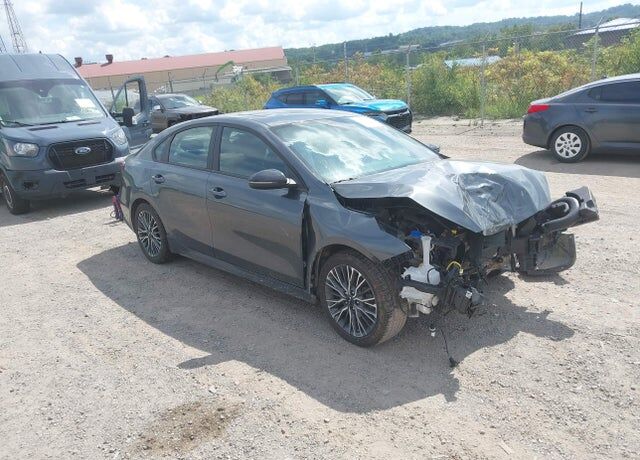 2024 KIA Forte