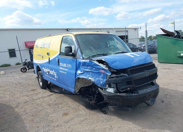 2023 CHEVROLET Express