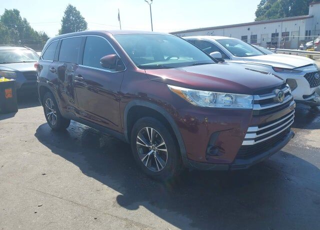 2019 TOYOTA Highlander