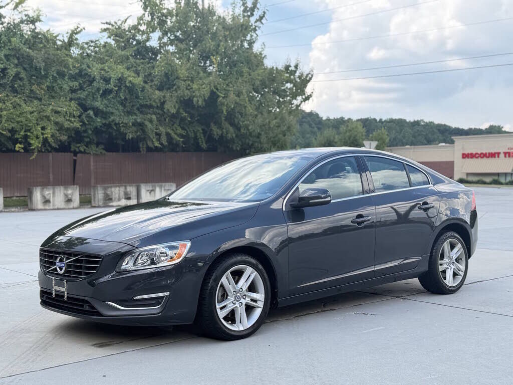 2015 VOLVO S60