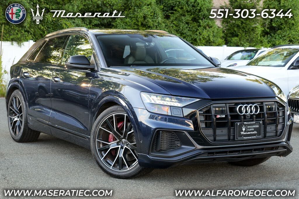 2023 AUDI SQ8