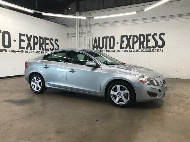 2013 VOLVO S60