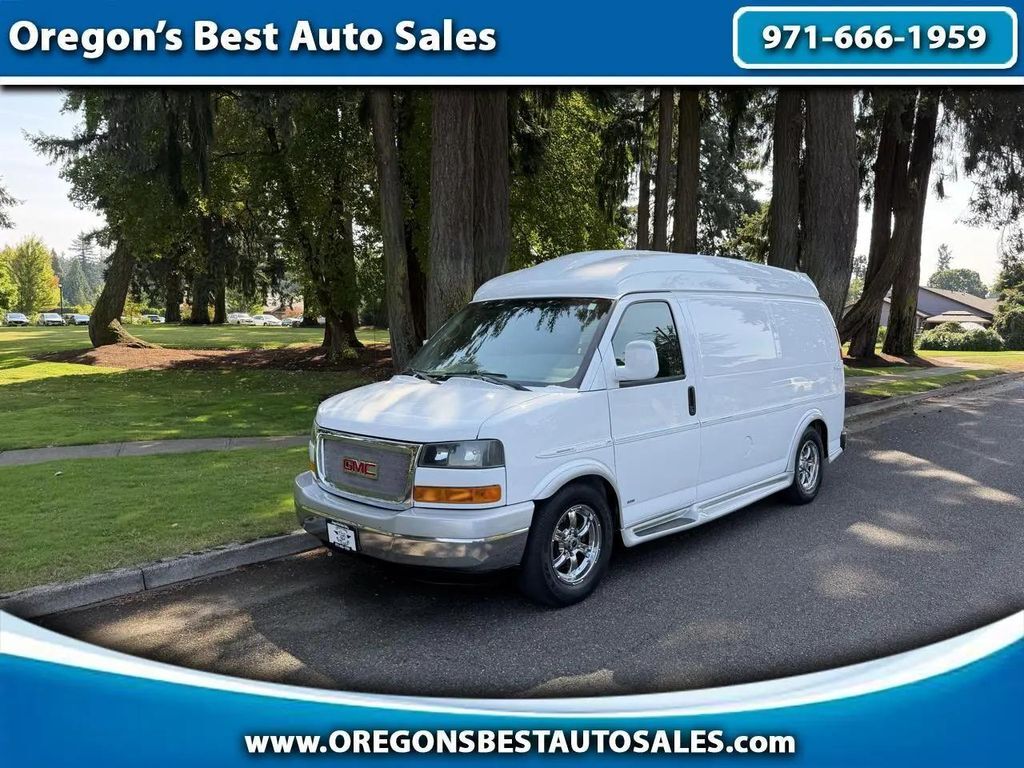 2011 GMC Savana