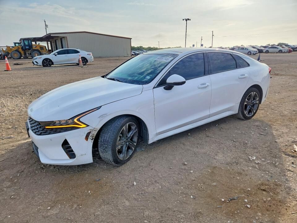 2022 KIA K5