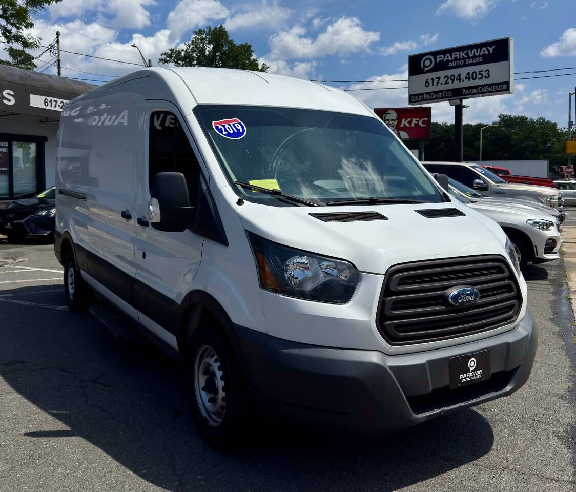2019 FORD Transit