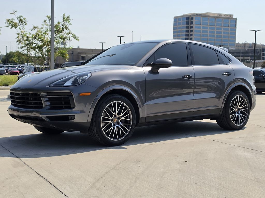 2023 PORSCHE Cayenne