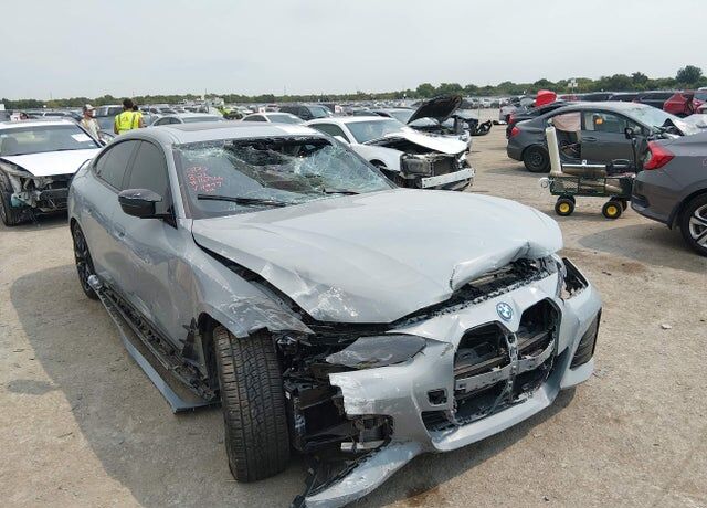 2024 BMW i4