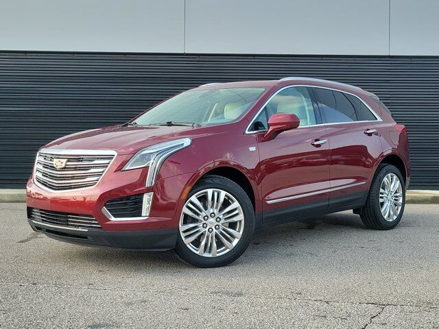 2017 CADILLAC XT5
