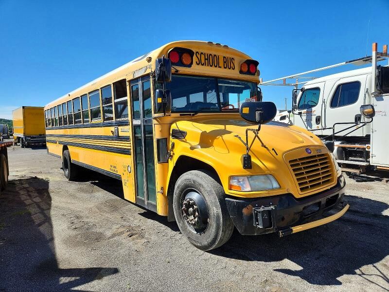2012 BLUE BIRD BB Conventional