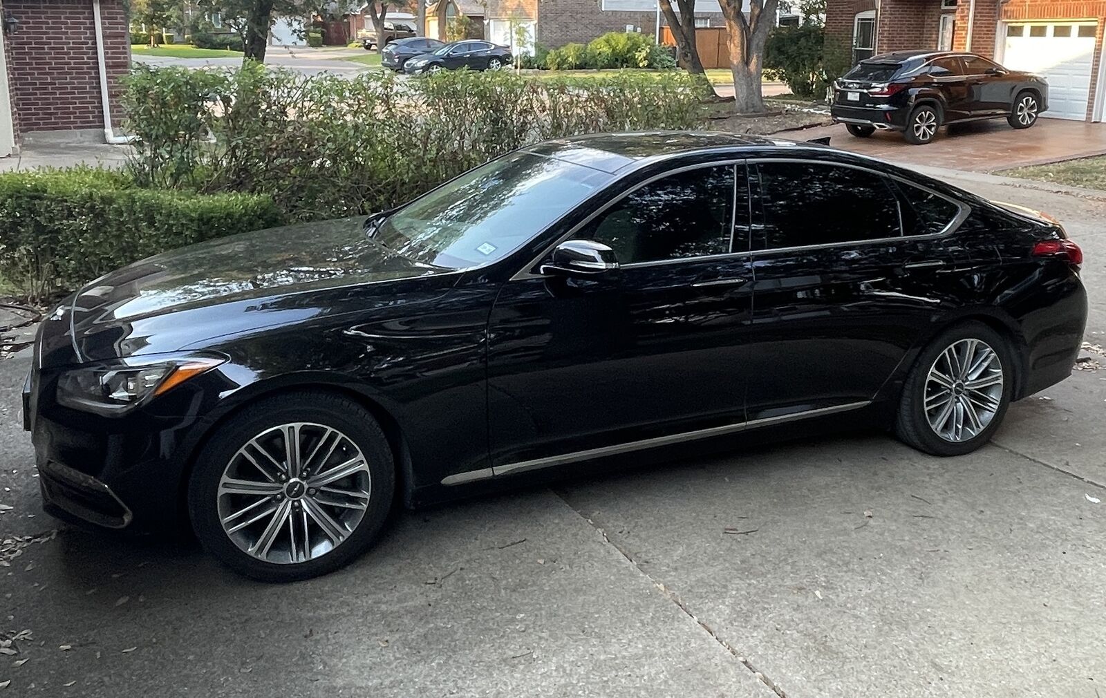 2018 GENESIS G80