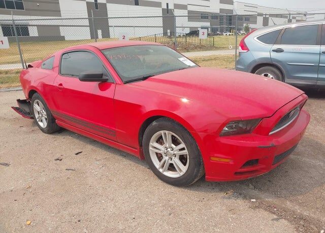 2013 FORD Mustang