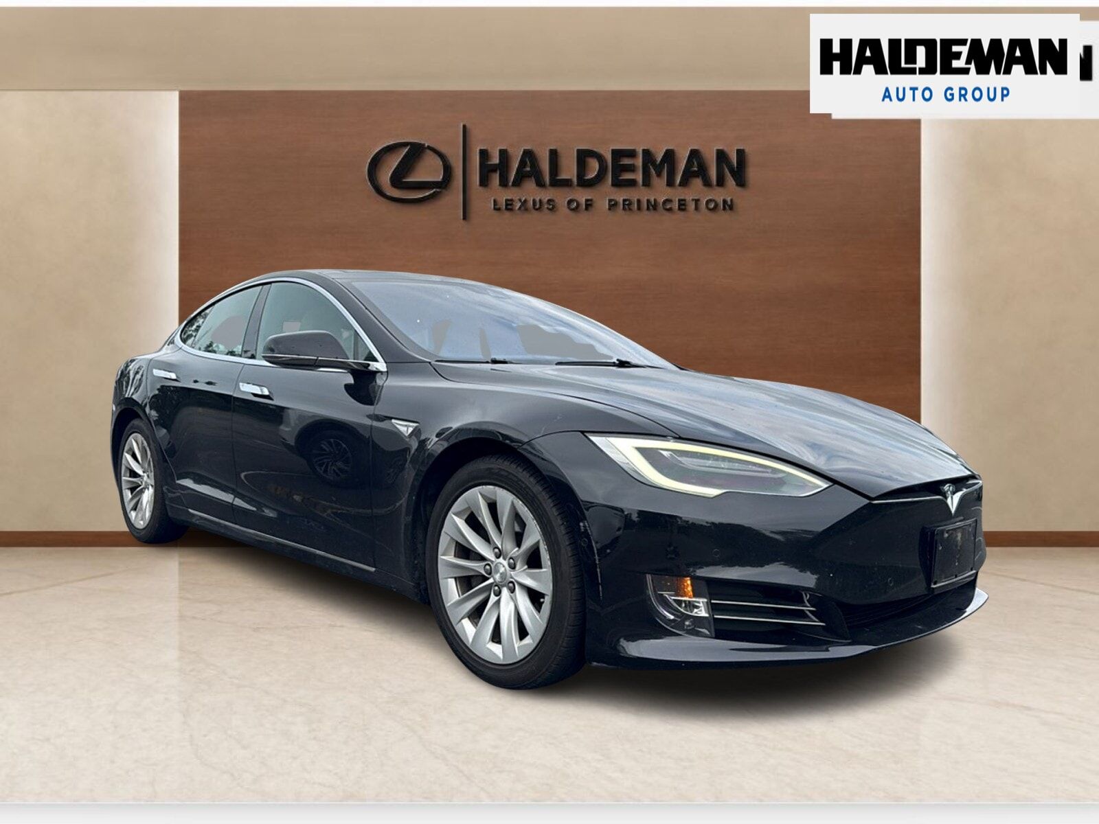 2016 TESLA Model S