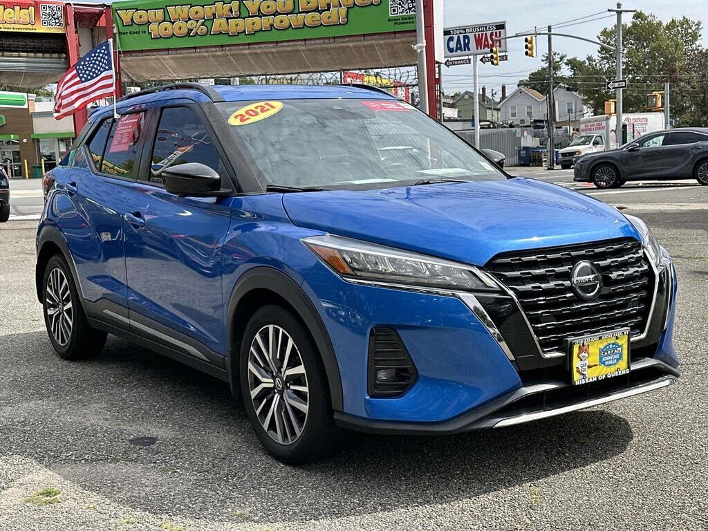2021 NISSAN Kicks