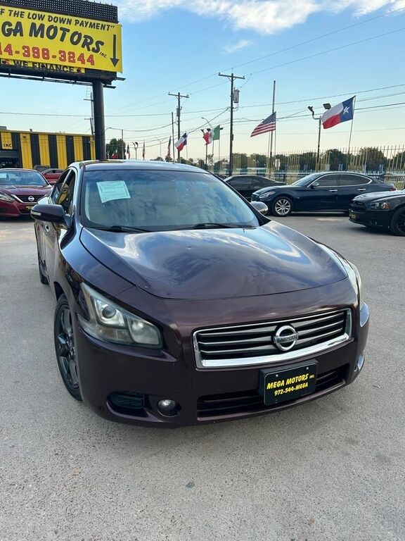 2014 NISSAN Maxima
