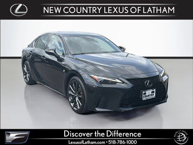 2023 LEXUS IS
