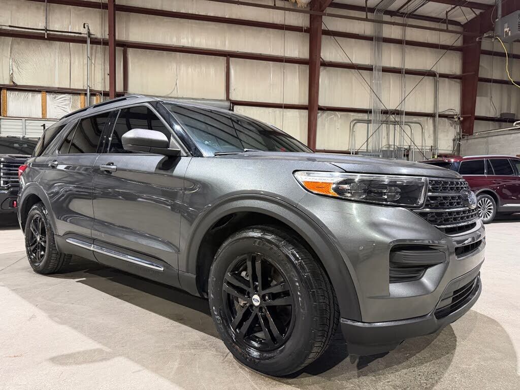 2020 FORD Explorer