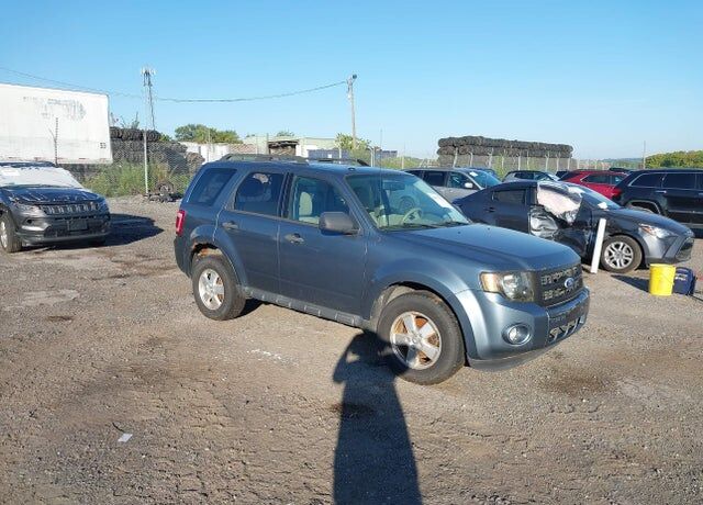 2010 FORD Escape