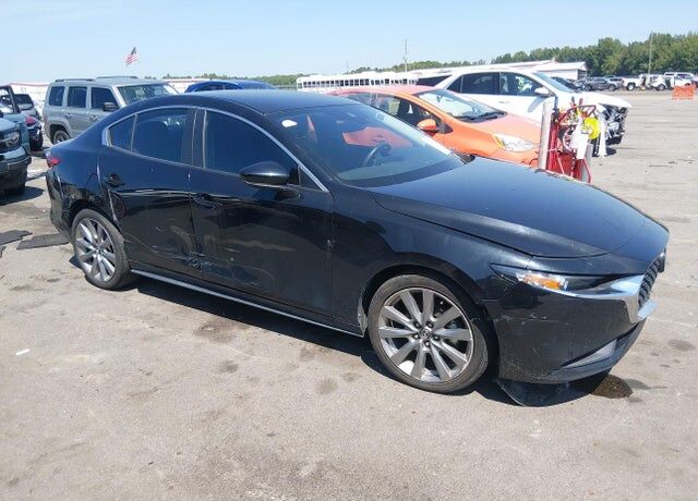 2022 MAZDA Mazda3