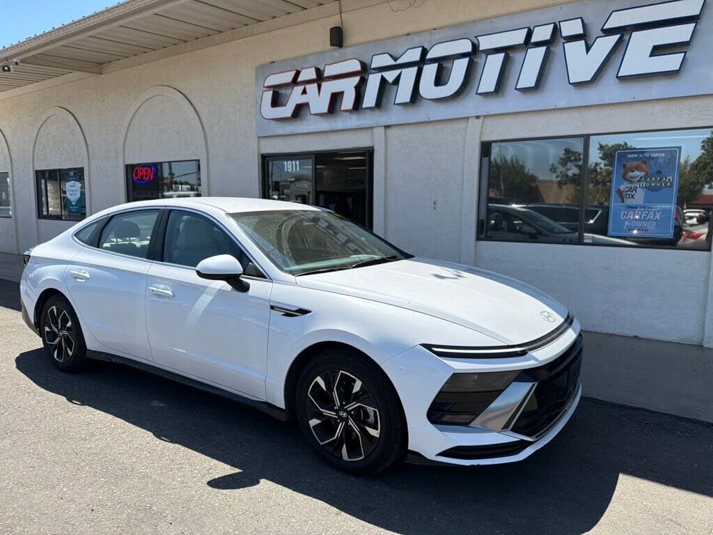 2024 HYUNDAI Sonata