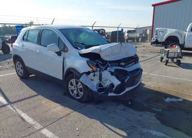 2017 CHEVROLET Trax