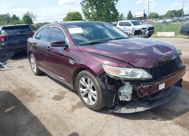 2011 FORD Taurus