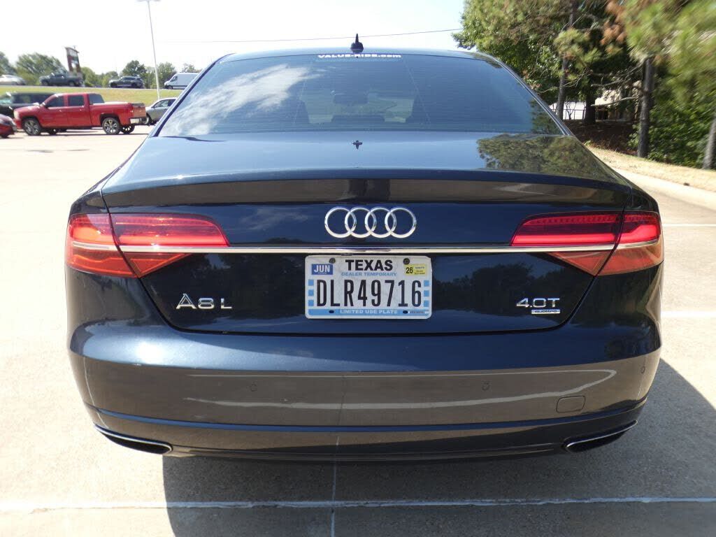2016 Audi A8