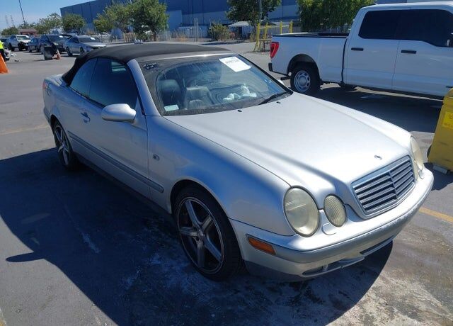 1999 MERCEDES-BENZ CLK-Class