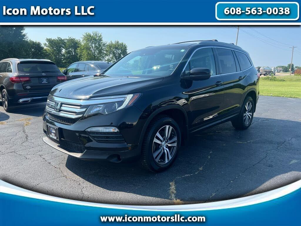 2017 HONDA Pilot