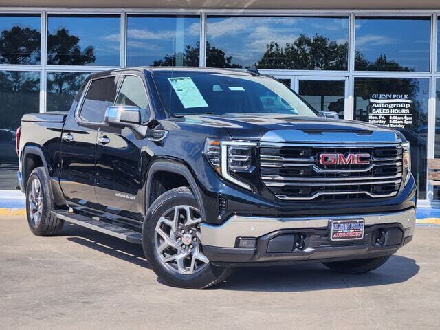 2024 GMC Sierra