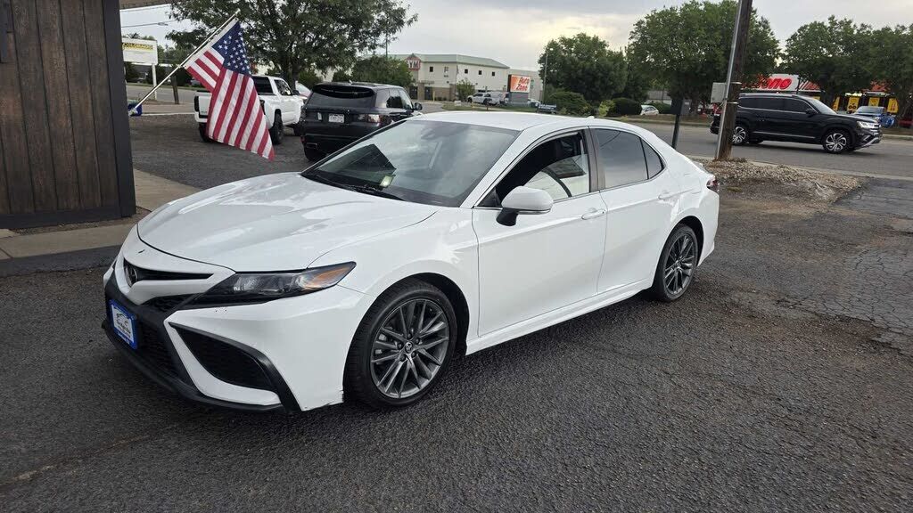 2022 TOYOTA Camry