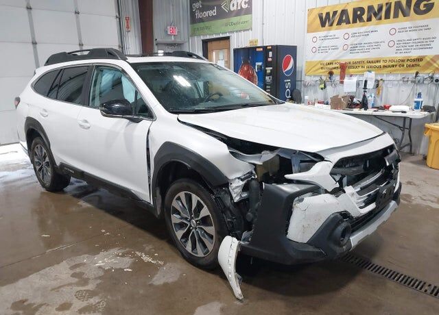 2024 SUBARU Outback