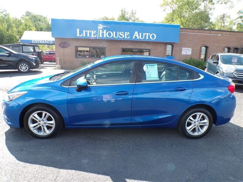 2018 CHEVROLET Cruze