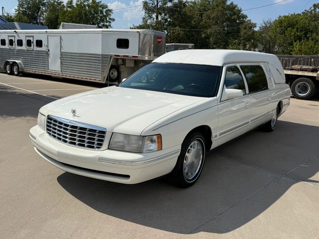 1999 CADILLAC Commercial Chassis