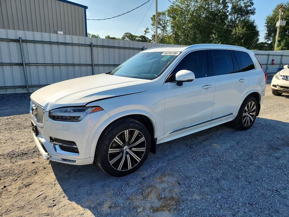 2020 VOLVO XC90