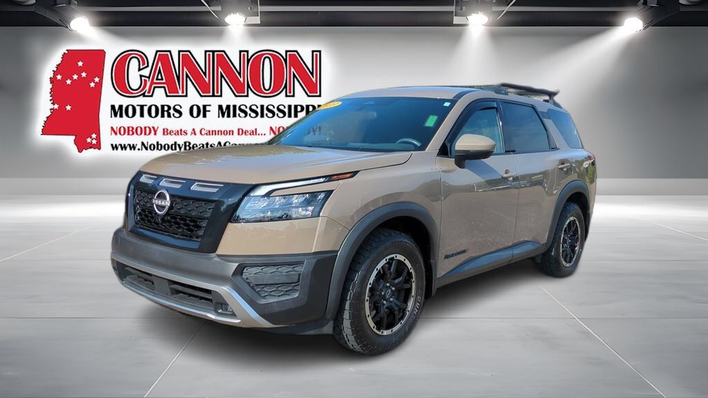 2023 NISSAN Pathfinder