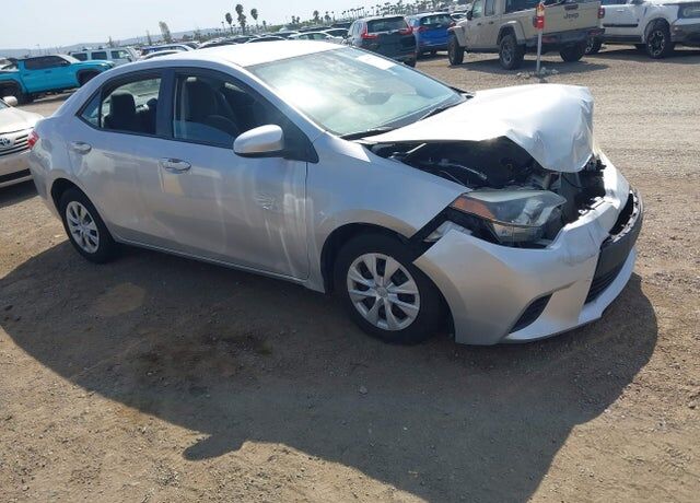 2015 TOYOTA Corolla