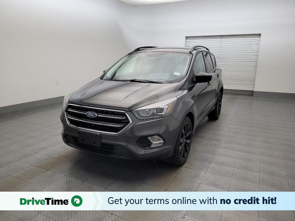2017 FORD Escape