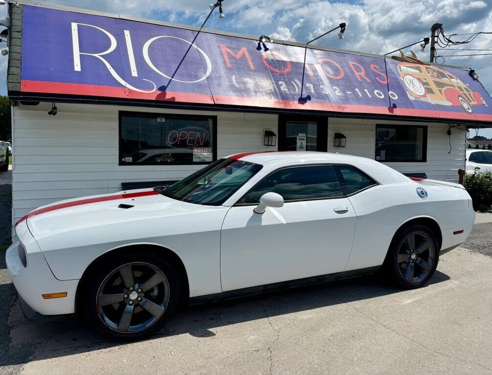 2013 DODGE Challenger