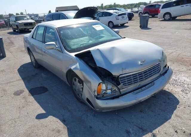 2005 CADILLAC Deville