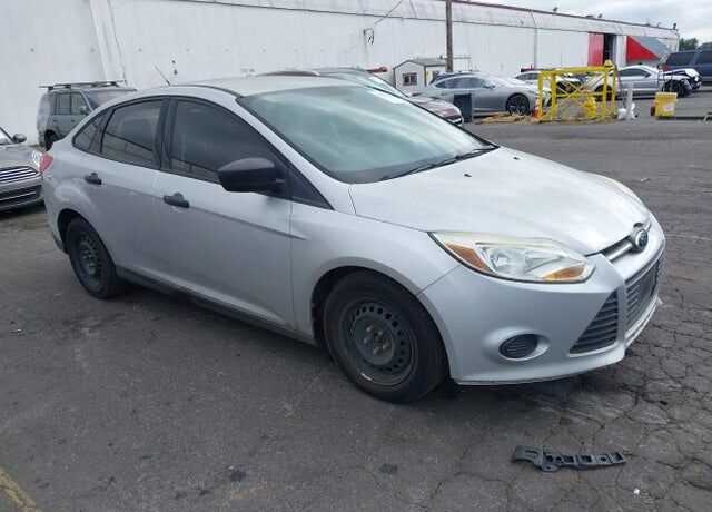 2013 FORD Focus