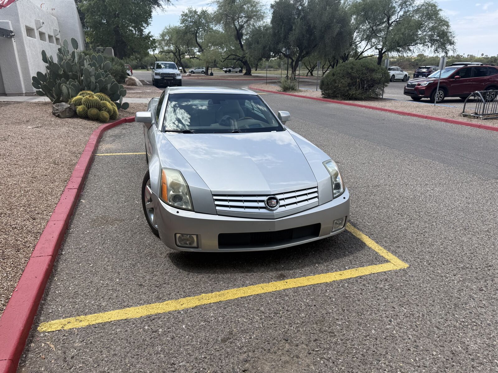 2004 CADILLAC XLR