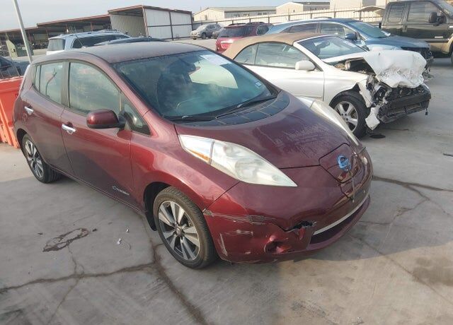 2016 NISSAN Leaf