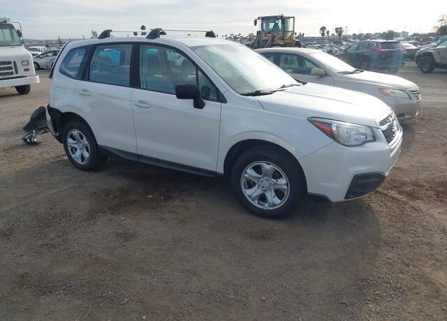 2018 SUBARU Forester