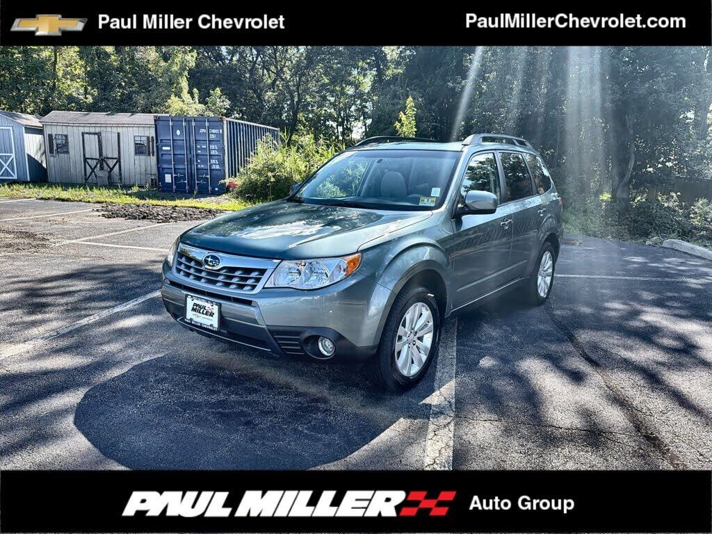 2011 SUBARU Forester