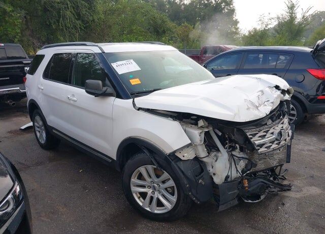 2018 FORD Explorer