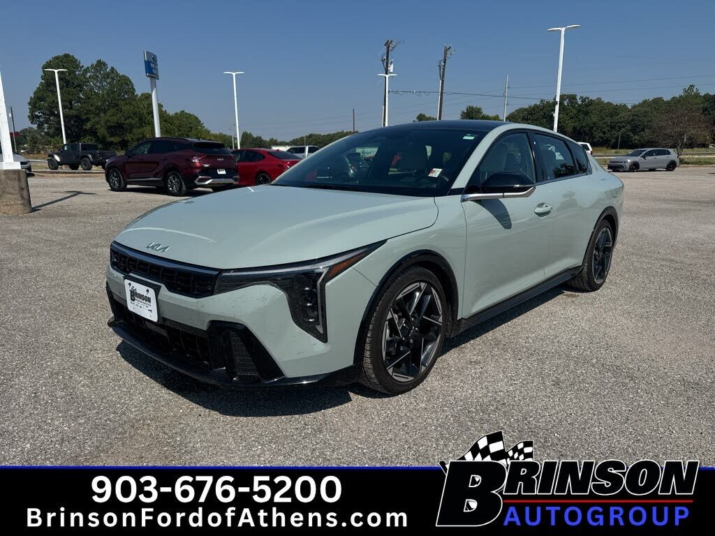2025 KIA K4