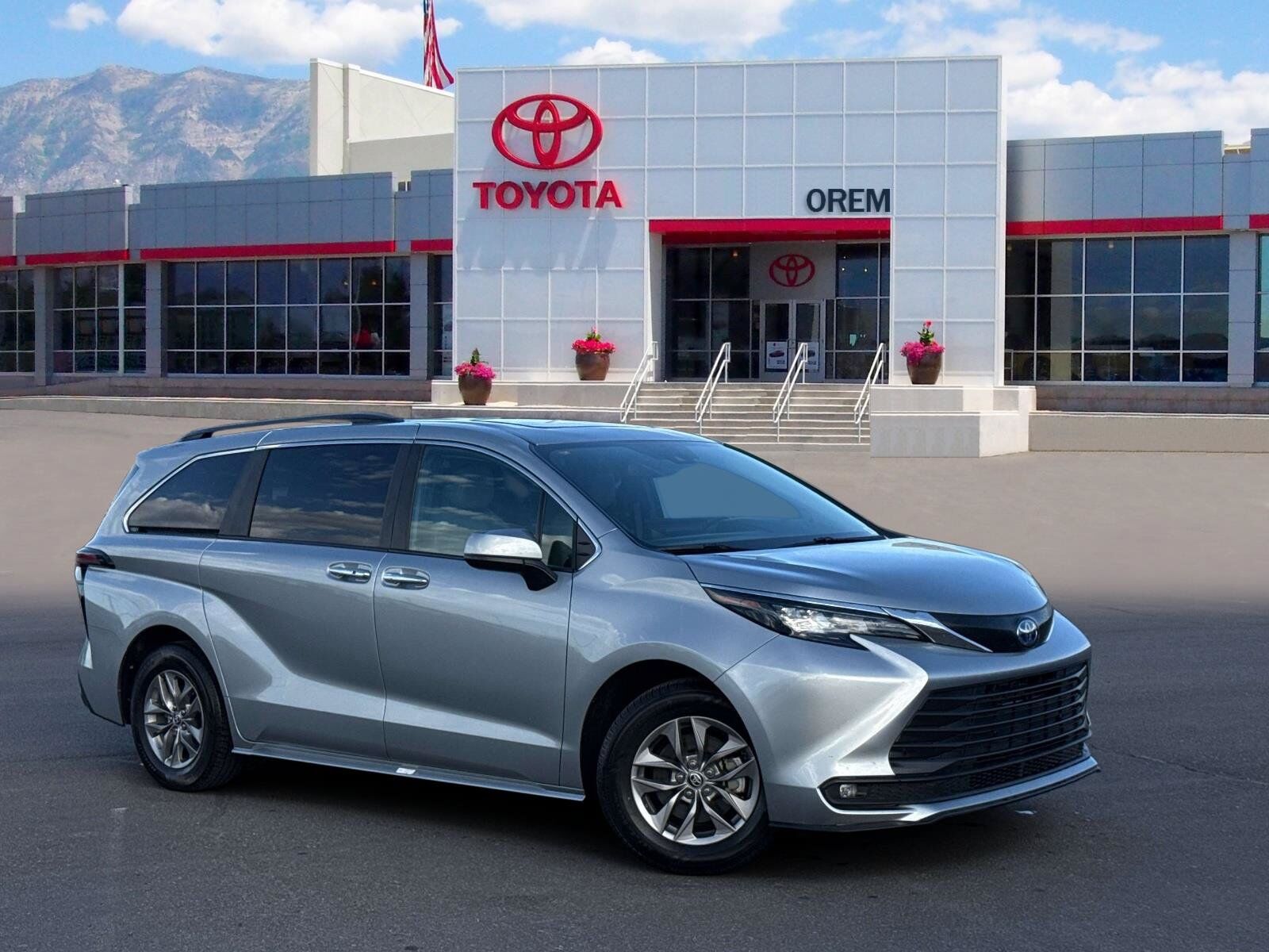 2025 TOYOTA Sienna