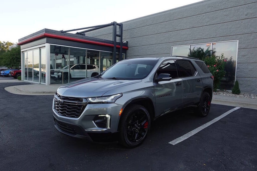 2023 CHEVROLET Traverse