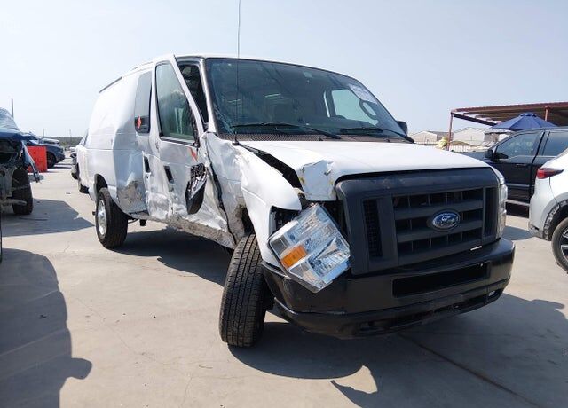 2013 FORD E-250