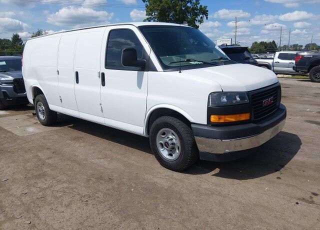 2018 GMC Savana